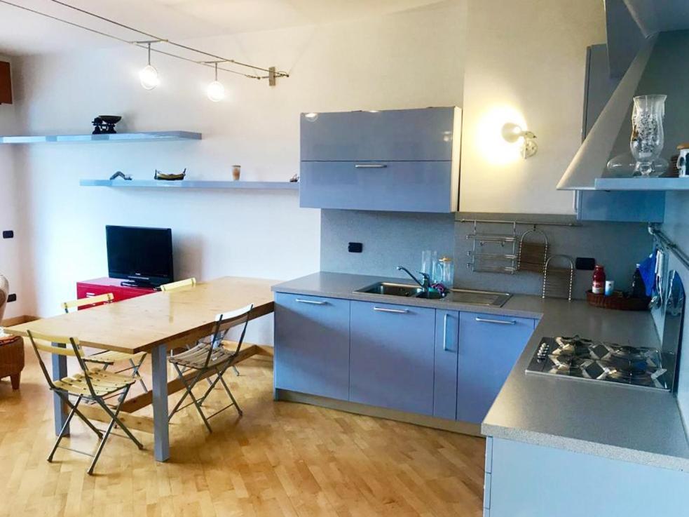 Residence "Delfino" Con Piscina E Campo Da Tennis ラッパロ エクステリア 写真