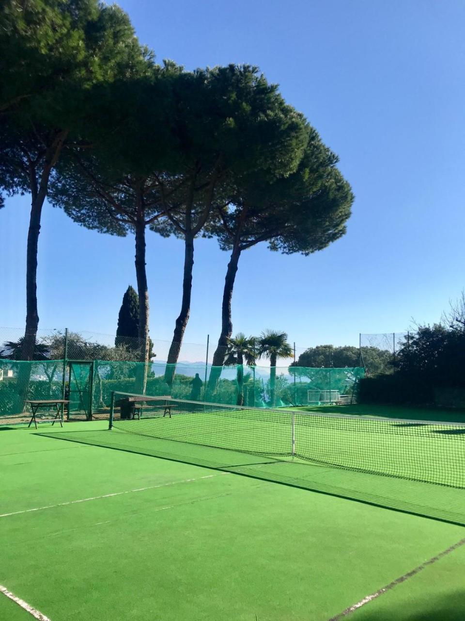 Residence "Delfino" Con Piscina E Campo Da Tennis ラッパロ エクステリア 写真